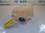 Ruitensproeiertank voor van een Volkswagen Golf, Gebruikt, -, Volkswagen, -