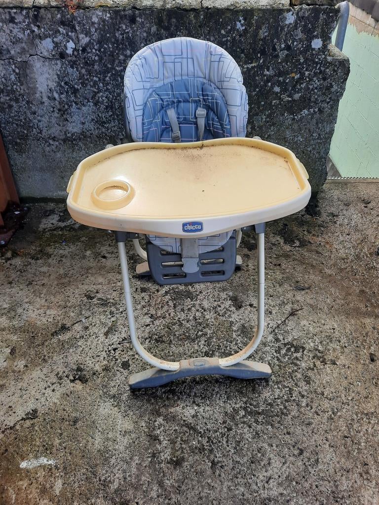 Chaise haute chicco, Enlèvement, Utilisé, Chaise évolutive, Ceinture(s)