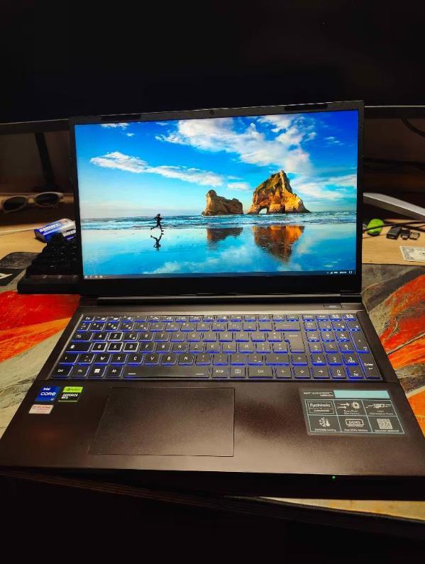 Medion Erazer Deputy P50 — RTX 4060 / 240Hz, Computers en Software, Windows Laptops, Zo goed als nieuw, 15 inch, SSD, 4 Ghz of meer