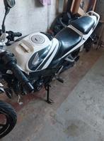 CBR125R accidentée, Enlèvement, Utilisé