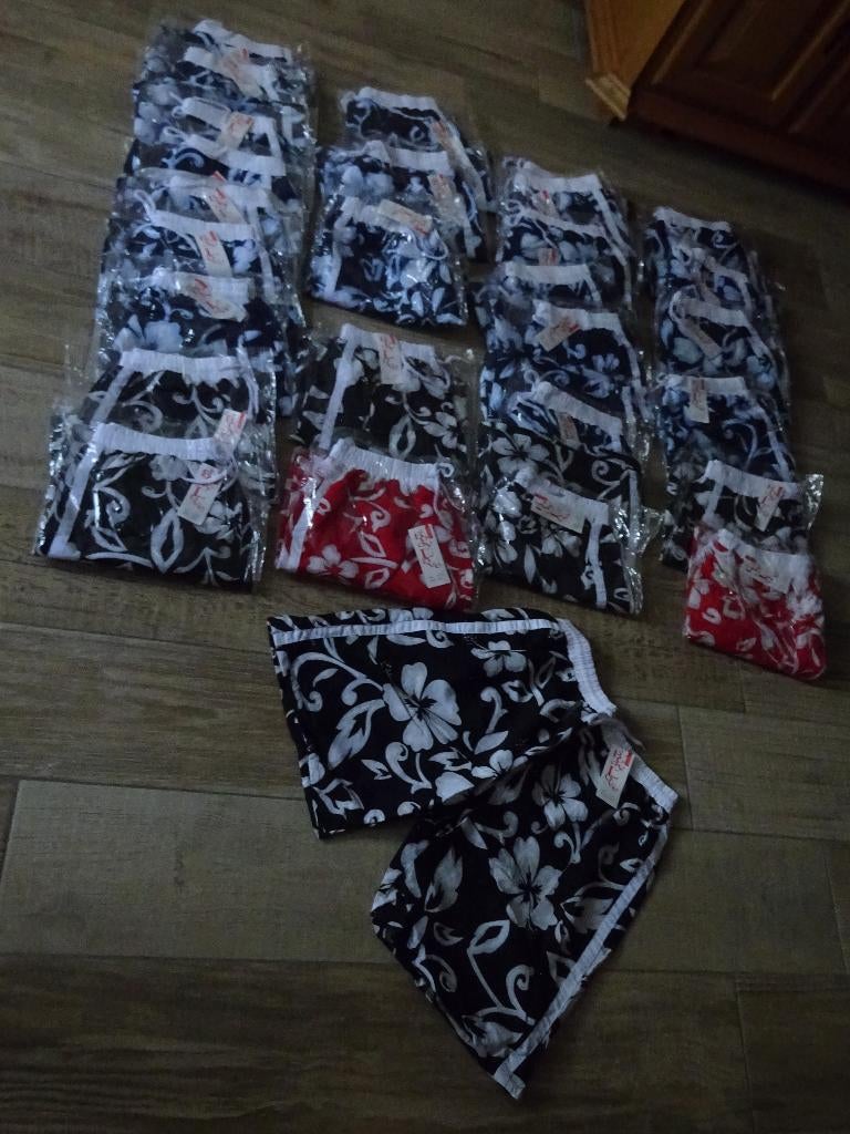 NIEUW Partijtje 65 stuks Heren Zwem Shorts van het Merk: Bod, Body Love., Overige kleuren, Overige maten, Ophalen of Verzenden