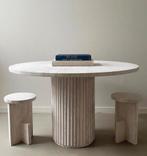 Table ronde, Enlèvement ou Envoi, Comme neuf