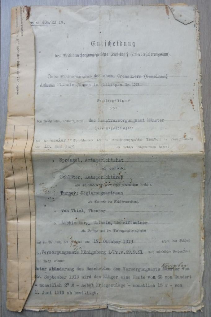 WO1 stapel documenten m.b.t. verwondingen Duitse soldaat, Verzenden, Landmacht, Overige typen