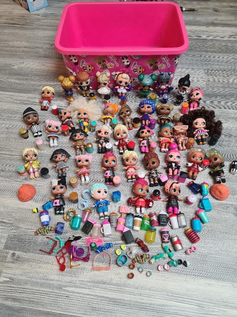 Lot poupées lol 75€, Ophalen, Zo goed als nieuw, Babypop