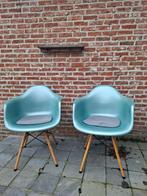 2 blauwe kuipstoeltjes, Ophalen