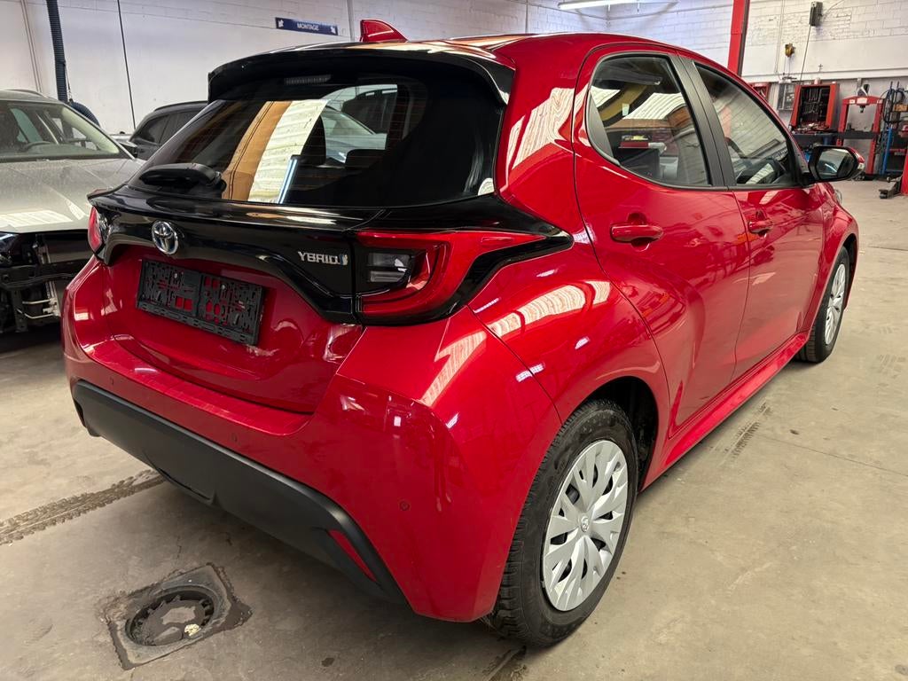 Toyota yaris hibryde, Rouge, Achat, Euro 6, 5 portes