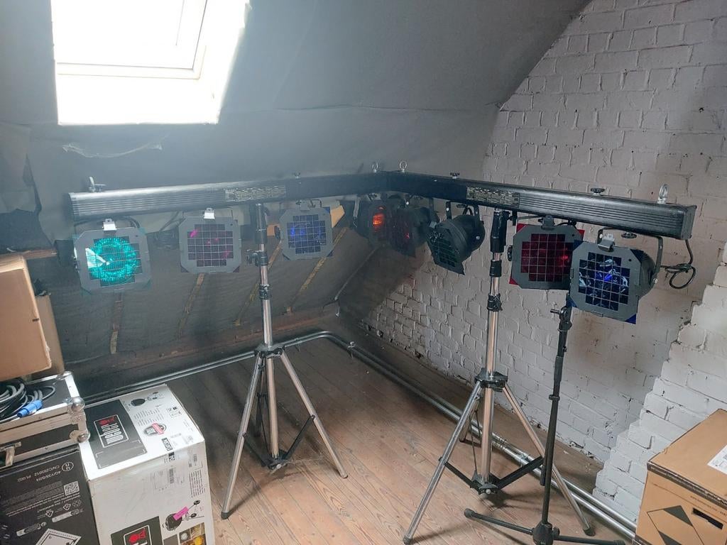 Spots, Muziek en Instrumenten, Ophalen