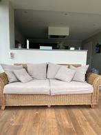 Rieten zetel met beige kussens., Trois personnes, Moins de 75 cm, 150 à 200 cm, Landelijk