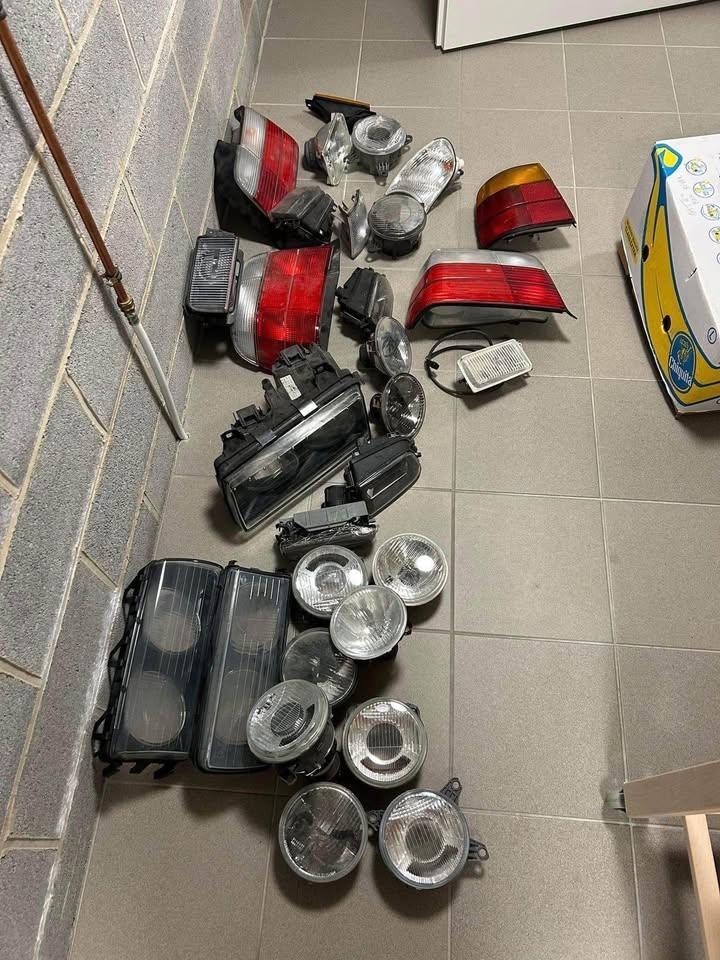 Lot de phares et feux BMW (E30 / E34 / E36), Autos : Pièces & Accessoires, Éclairage, BMW, Enlèvement
