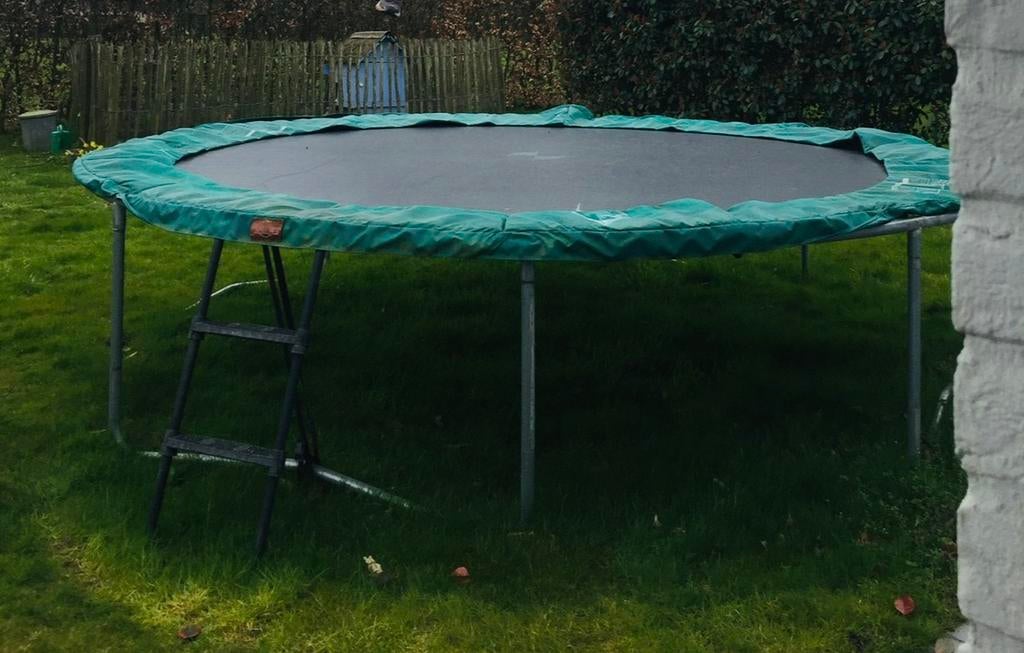 Trampoline, Ophalen, Gebruikt