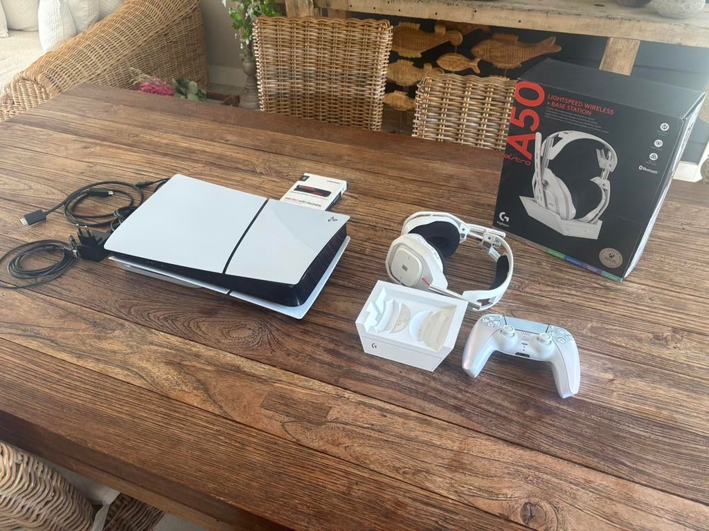 Ps5 slim disc editon en toebehoren, Enlèvement, Comme neuf, Playstation 5