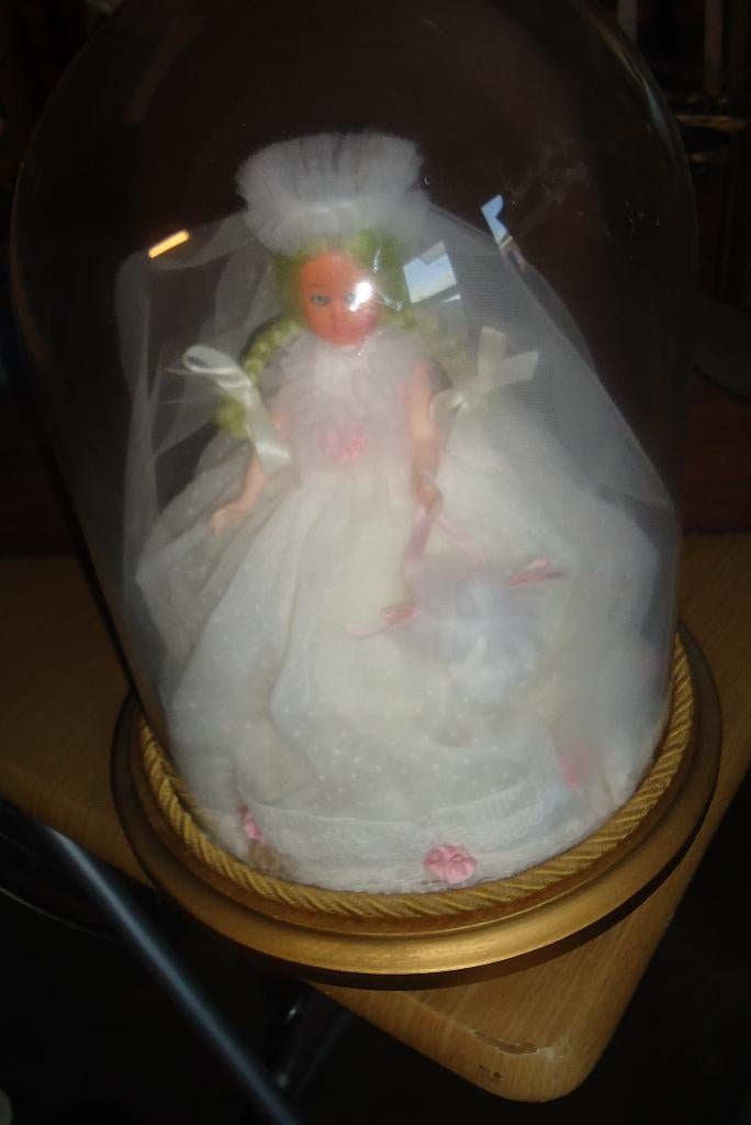 Belle cloche ronde en verre., Enlèvement