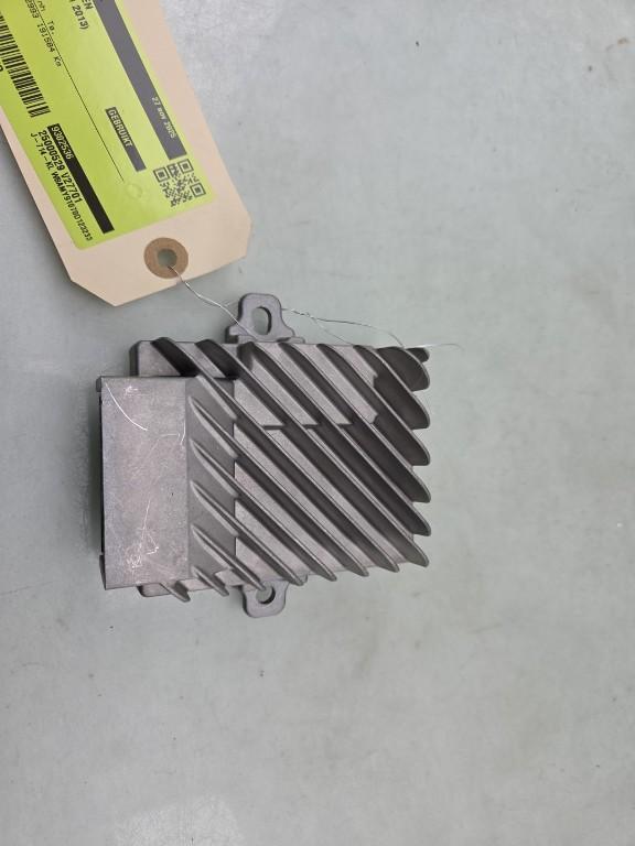 AUDIO VERSTERKER BMW 5 serie Touring (F11) (01-2009/02-2017), Auto-onderdelen, Overige Auto-onderdelen, BMW, Gebruikt