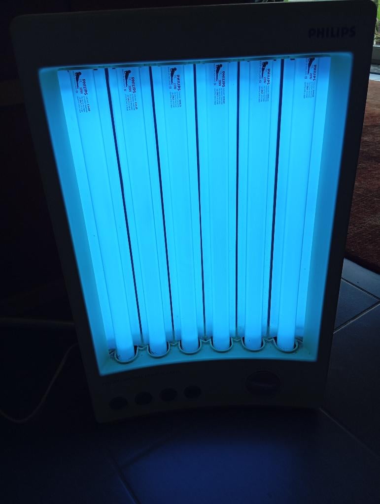 Bronzeur pour le visage Philips (6 lampes), Electroménager, Solarium, Banc solaire & Bronzage facial, Enlèvement ou Envoi, Comme neuf