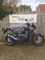 honda transalp 750 abs bj 2023 zeer goede staat vele opties, Motoren, 750 cc, 2 cilinders, Motorrijbewijs A, Bedrijf