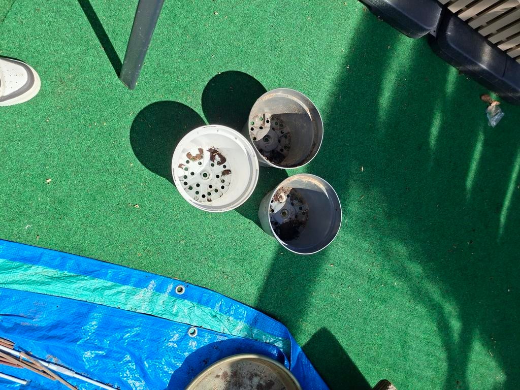 Bloempotjes, Tuin en Terras, Bloembakken en Plantenbakken, Ophalen, Kunststof, Gebruikt, Minder dan 30 cm