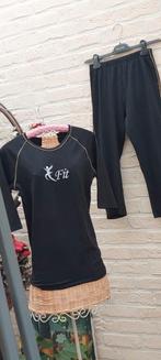 2 delig sportjoggingpak maat m 42cm van oksel tot oksel, Kleding | Dames, Sportkleding, Ophalen of Verzenden