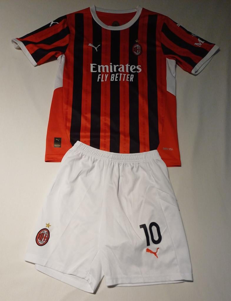 Ac Milan Voetbal Setje, Sport en Fitness, Voetbal, Maat XS of kleiner, Ophalen, Zo goed als nieuw, Set