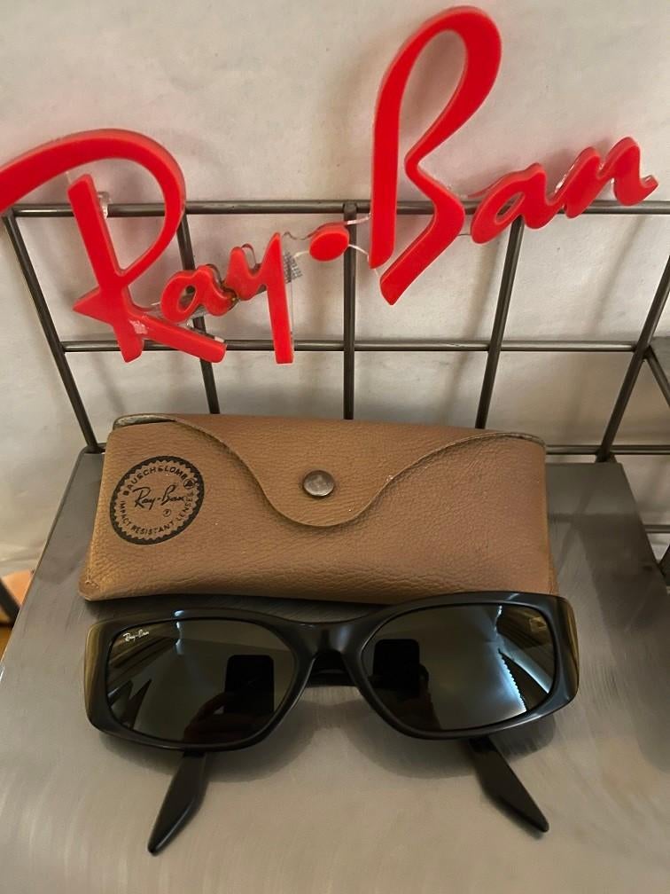 UNIEKE Vintage B&L Ray-ban Fugitive Zonnebril W1953 SS07, Gebruikt, Zonnebril, Zwart, Ophalen of Verzenden