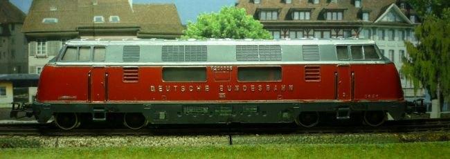 Marklin 3021 diesel locomotief DB V200, Hobby en Vrije tijd, Ophalen, Wisselstroom, Gebruikt, Locomotief