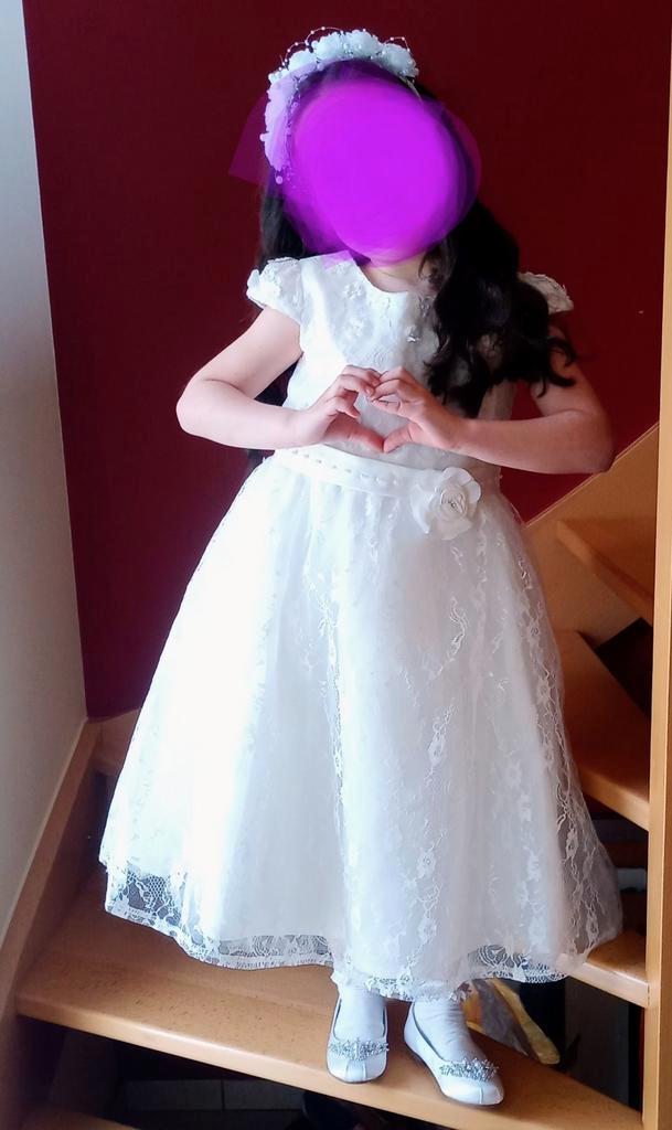 Robe de communion blanche (6,7,8 ans) — robe de rêve avec ba, Enfants & Bébés, Vêtements enfant | Taille 128, Enlèvement