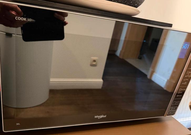 Whirlpool MWP 303 M - Magnetron met Grill, Electroménager, Micro-ondes, Comme neuf, Autoportant, 45 à 60 cm, Gril, Plaque tournante