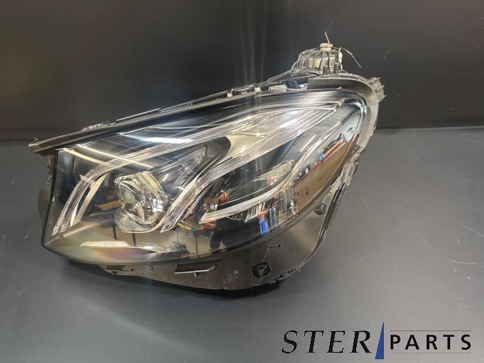 Koplamp links van een Mercedes E-Klasse, Auto-onderdelen, Verlichting, Mercedes-Benz, Gebruikt, 3 maanden garantie, Ophalen of Verzenden