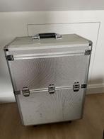 Make-up koffer, Handtassen en Accessoires, Ophalen, Gebruikt, Overige materialen, Wieltjes