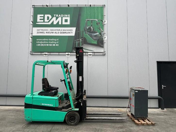 Mitsubishi 20 electro Heftruck, Articles professionnels, Machines & Construction | Chariots élévateurs & Transport interne, Chariot élévateur
