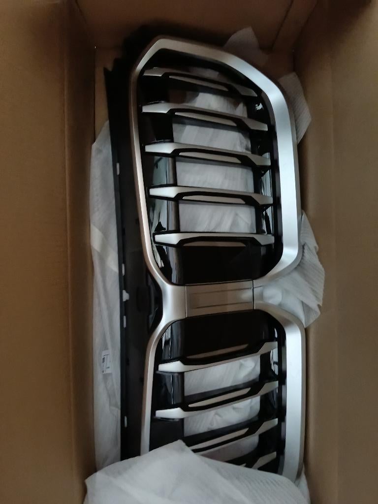 Calandre BMW x1, Autos : Pièces & Accessoires, Carrosserie & Tôlerie, Enlèvement, Neuf, BMW, Capot moteur