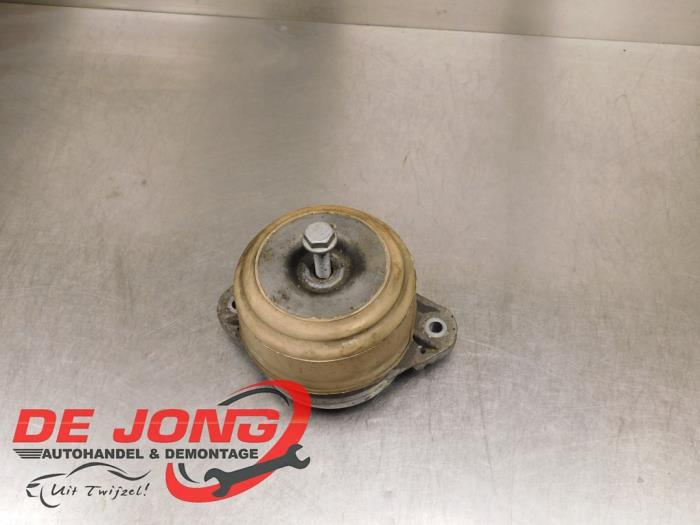 Support moteur d'un Mercedes GLK-Klasse, 3 mois de garantie, Utilisé, -, -