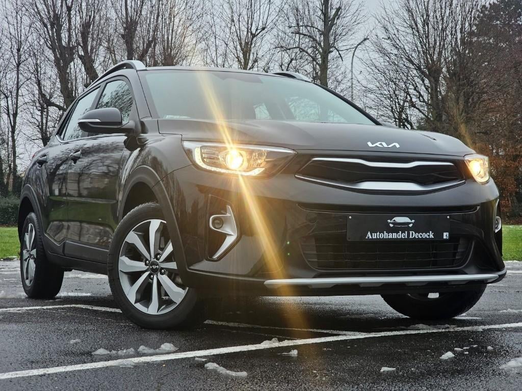 Kia Stonic 1.2 Essence Pulse | 2024 | CAMERA | LANE ASSIST, Autos, Kia, Entreprise, Achat, Stonic, ABS, Caméra de recul, Phares directionnels