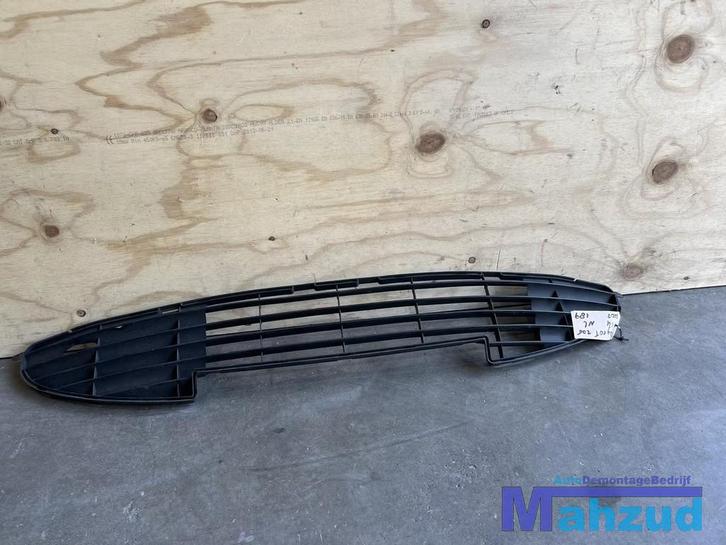 PEUGEOT 206 voorbumper bumper rooster 1998-2006, Auto-onderdelen, Carrosserie, Bumper, Peugeot, Voor, Gebruikt