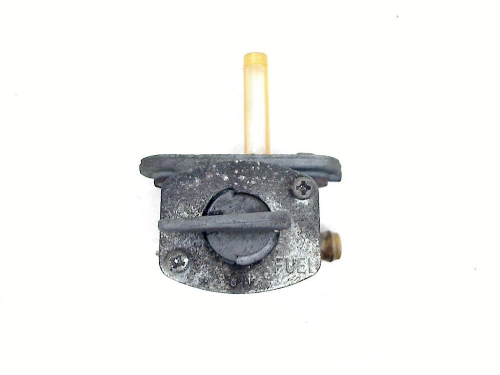 ROBINET DE CARBURANT FZS 600 Fazer 2002-2003 (FZS600), Motos, Pièces | Yamaha, Utilisé