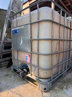 regenton 1000 liter met kraan ..70 euro, Tuin en Terras, Ophalen, Overige materialen, Met kraantje, 150 liter of meer