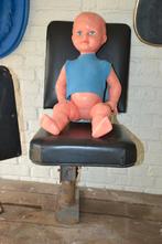 oude klapstoelen uit tram, Ophalen, Gebruikt, Tram, Overige typen