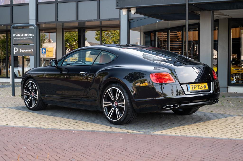 Bentley Continental GT 4.0 V8 Mulliner (bj 2012, automaat), Auto's, Bentley, 8 cilinders, Continental, Zwart, Leder