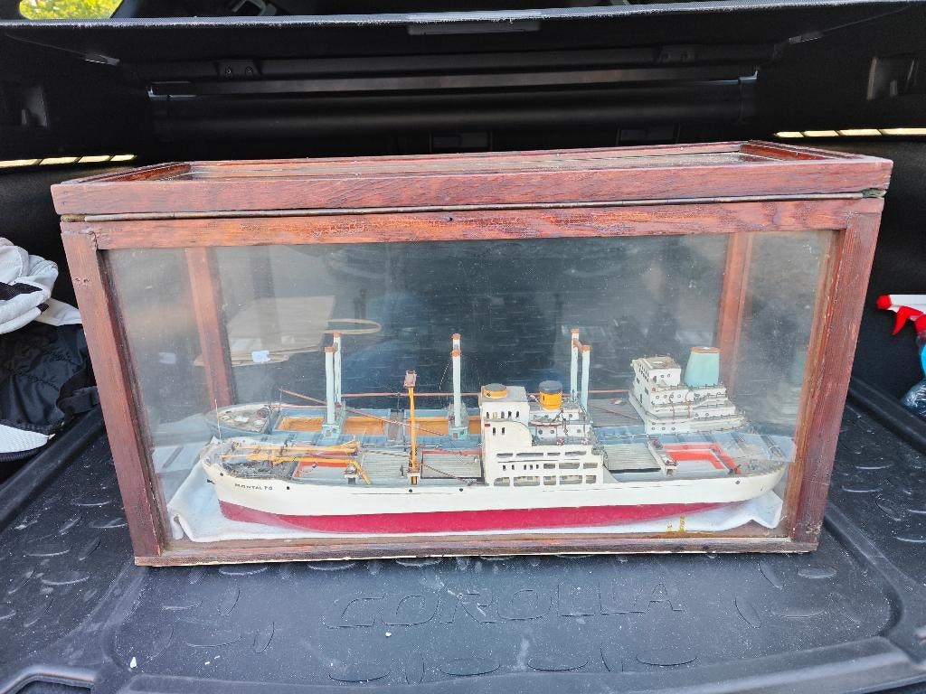 Oude, antieke scheepsmodellen in een vitrine., Hobby & Loisirs créatifs, Modélisme | Bateaux & Navires, Enlèvement ou Envoi