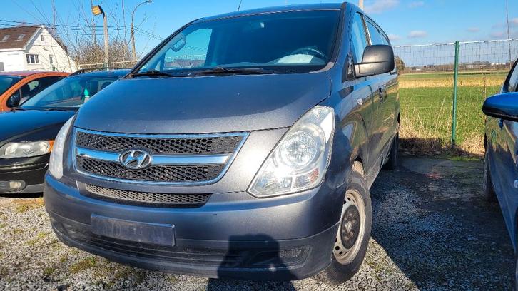 hyundai H1 2.5crdi AIRCO TREKHAAK 2009 !!! MOTOR DEFECT !!!, Autos, Camionnettes & Utilitaires, Entreprise, Achat, ABS, Airbags