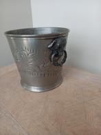 Tinnen champagne-emmer, Ophalen