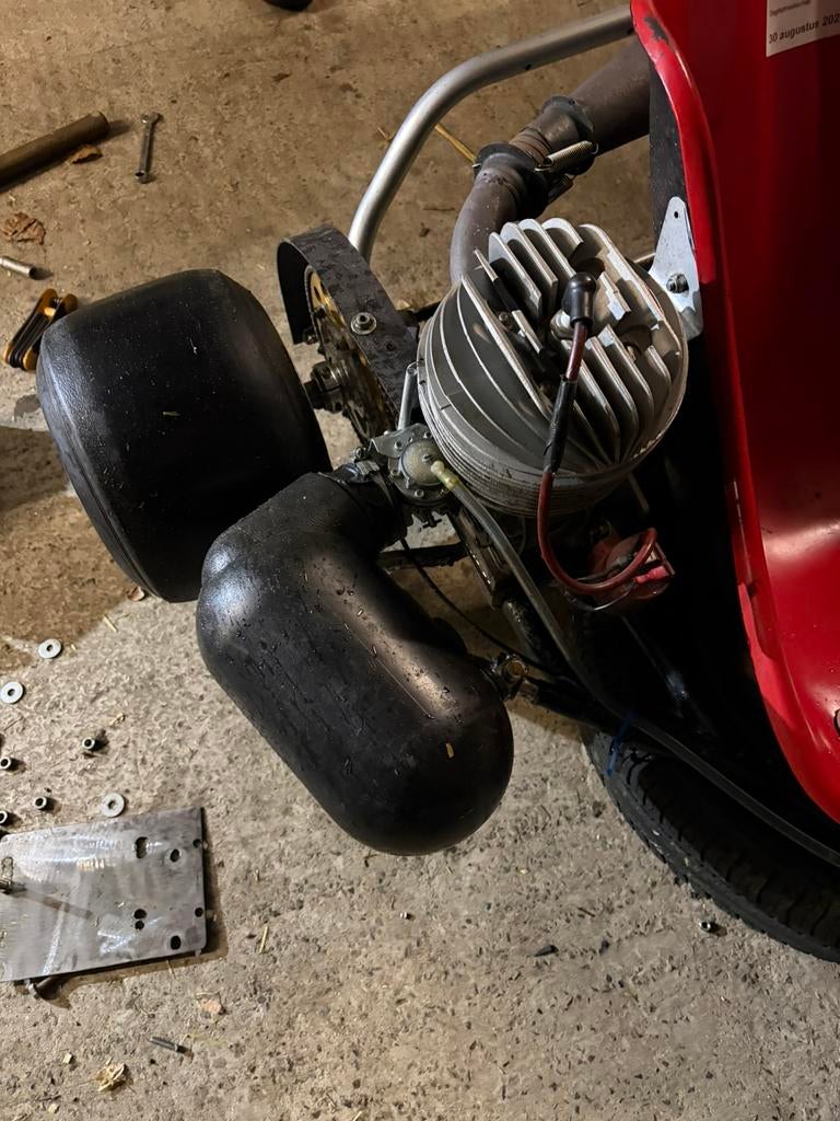 Motor 2takt kart 100cc, Ophalen, Zo goed als nieuw, Carburateur