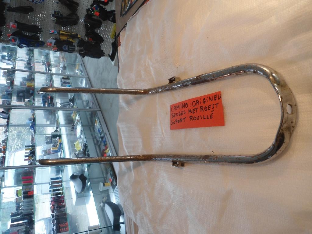 Honda Camino : support de garde-boue arrière  avec rouille, Enlèvement, Utilisé, Autres types, Honda Camino