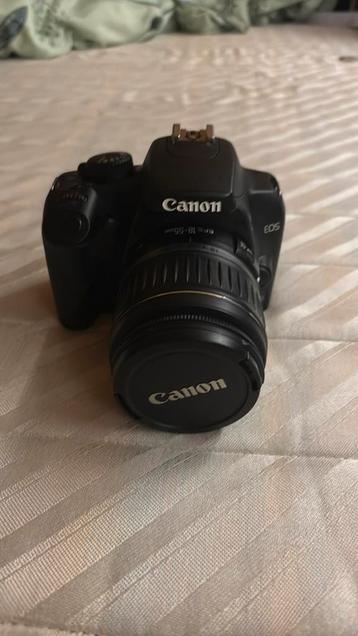 Canon 1000d camera beschikbaar voor biedingen