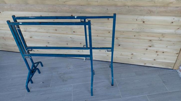 Metalen schragen verstelbaar in de hoogte en breedte, Doe-het-zelf en Bouw, Steigers, Gebruikt, Overige typen, Minder dan 2 meter