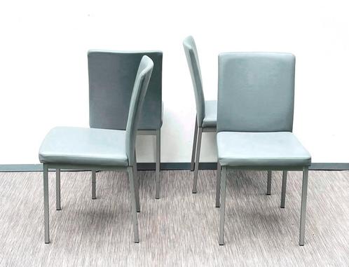 4 chaises contemporaines type modernistes comme neuves !, Maison & Meubles, Chaises, Comme neuf, Quatre, Synthétique, Cuir, Métal