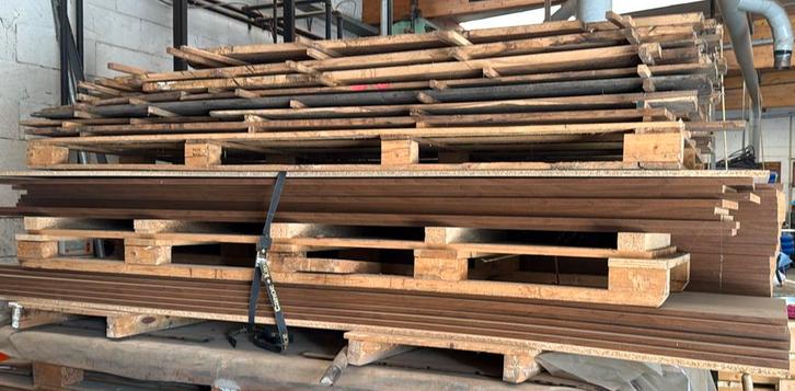 Gefineerde spaanplaten eik look, Tuin en Terras, Palen, Balken en Planken, Ophalen