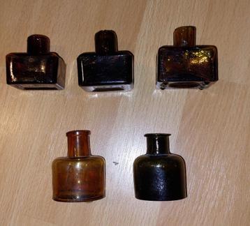 antieke bruine inktpotjes WW1 beschikbaar voor biedingen