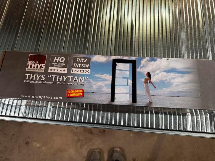 Poignée inox et fixation pour porte en verre, Animaux & Accessoires, Reptiles & Amphibiens | Accessoires, Comme neuf, Enlèvement