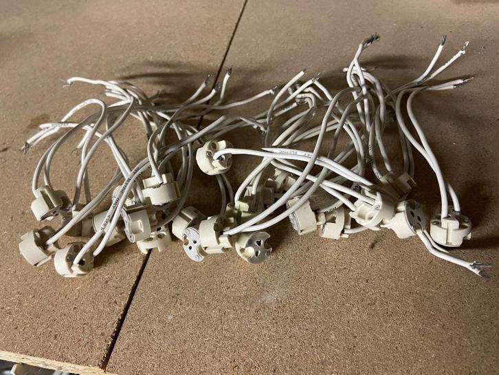 Lot de 23 soquets douille pour spot halogène GU5.3, Huis en Inrichting, Lampen | Hanglampen, Nieuw, Ophalen of Verzenden