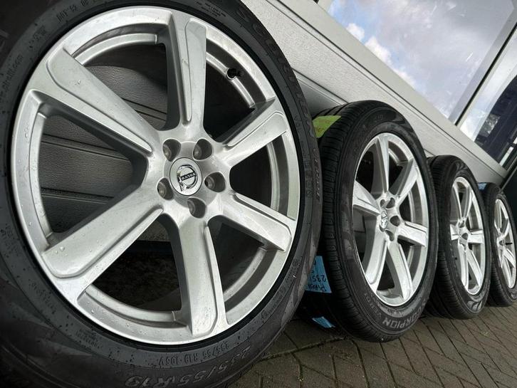 orig 19 inch Volvo XC90 XC60 EX90 R-line velgen winterbanden, Auto-onderdelen, Banden en Velgen, Banden en Velgen, Winterbanden